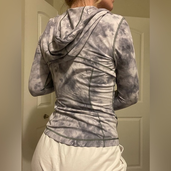 LULULEMON/ full zip hoodie - Picture 5 of 13